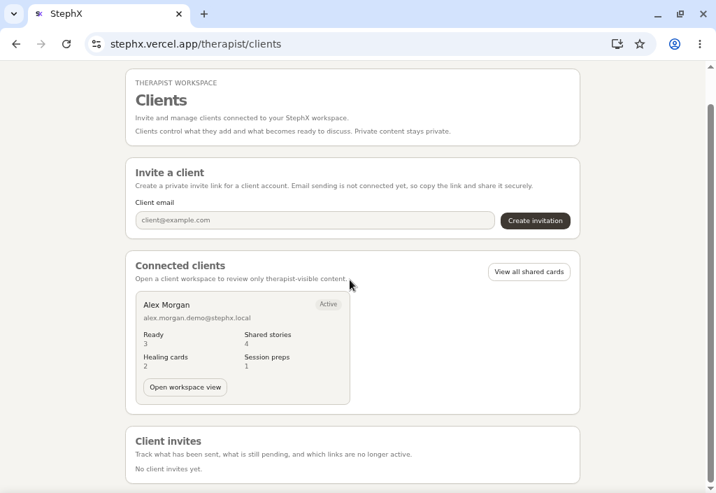 Client invite screen showing connection flow and invite status.